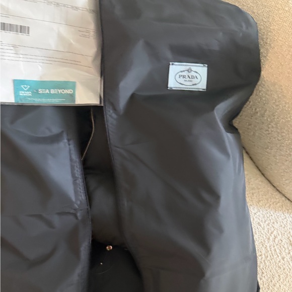 Prada re nylon cropped down jacket - Picture 4 of 4